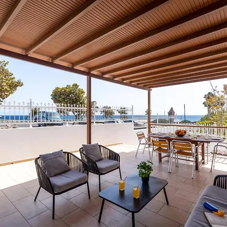 Villa Breezes By Tias